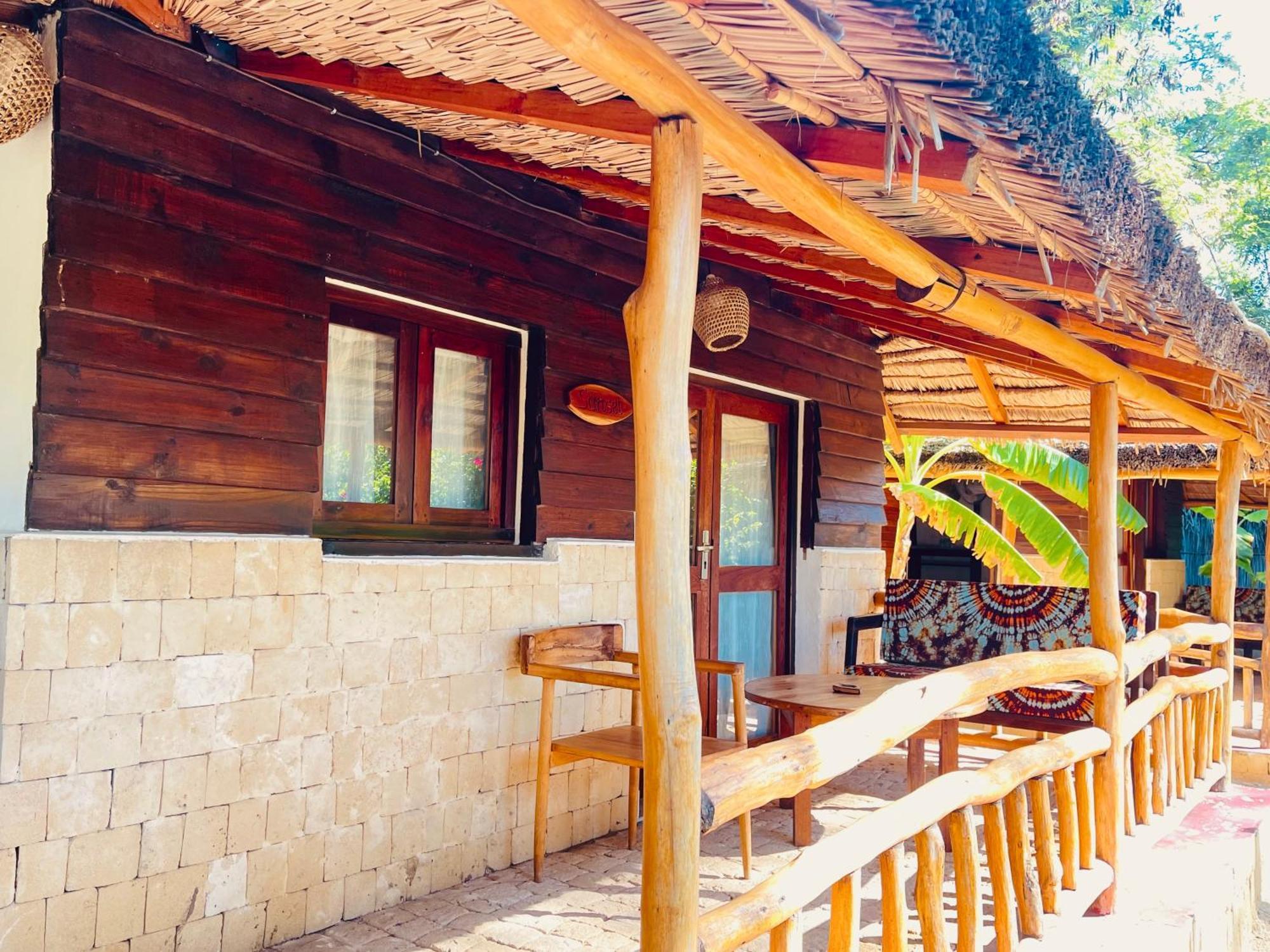 Vovo Telo Lodge Toliara Dış mekan fotoğraf