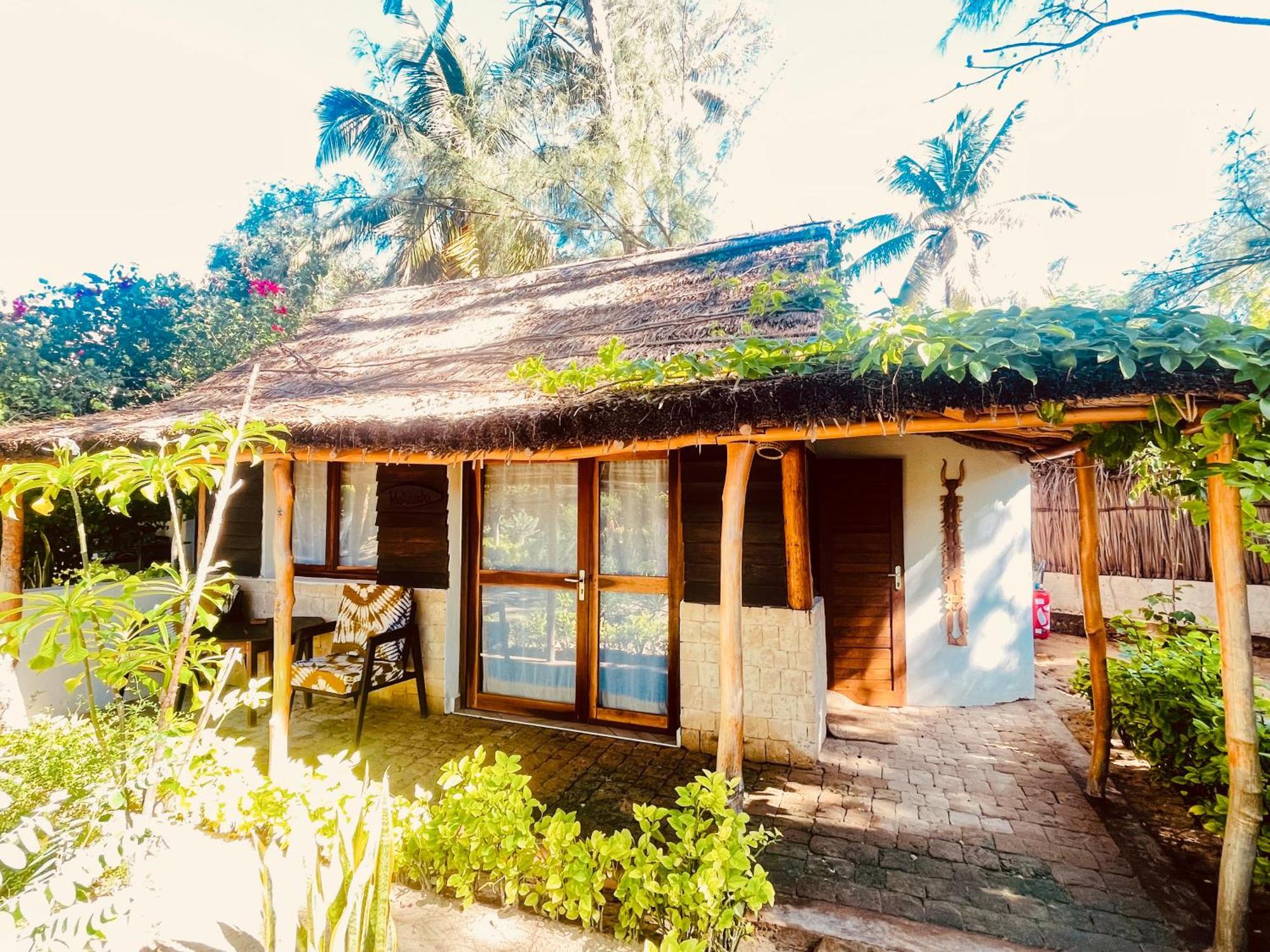 Vovo Telo Lodge Toliara Dış mekan fotoğraf